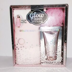 Glow Queen Pink Towel Wrap, Hair Wrap, Body Wash Gel Ladies Christmas Gift Set